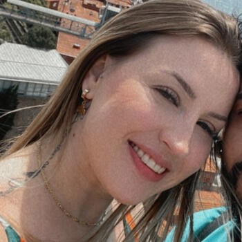 Babysitter in Matosinhos Municipality: Thaina