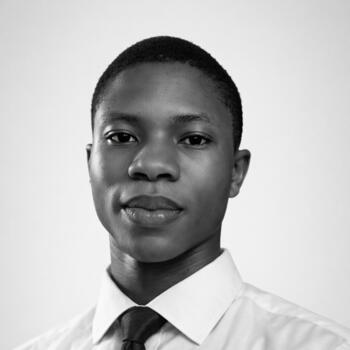 Babysitting job in Manchester: babysitting job Shmidt