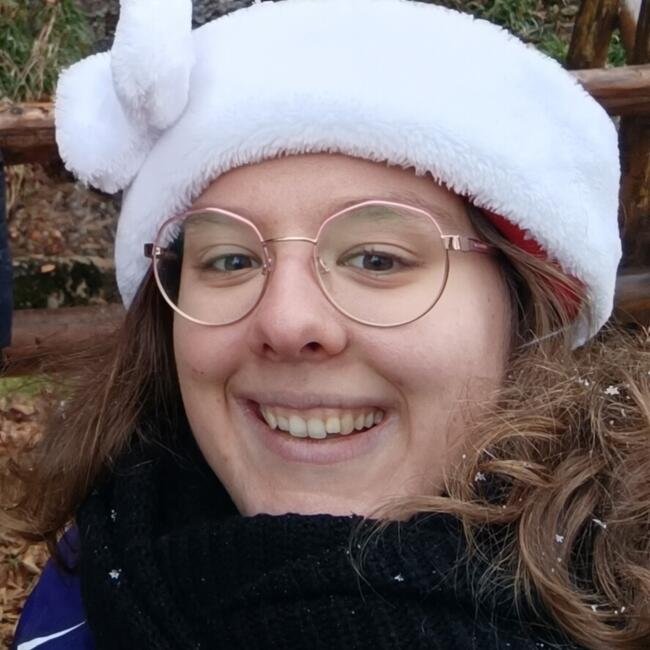 Babysitter in La Tronche: Noémie