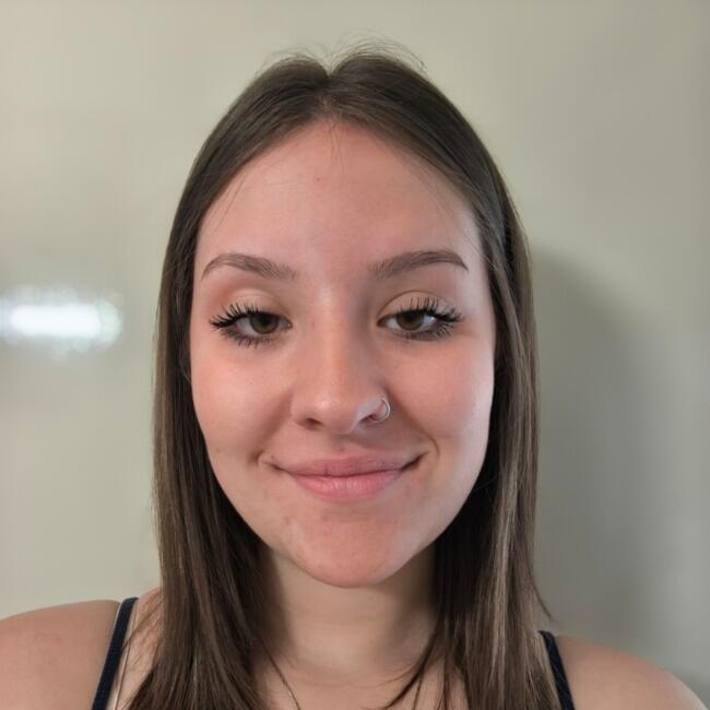 Nanny in Haillicourt: Léa