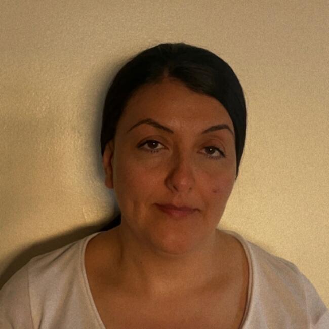 Babysitter in Long Beach: Imelda P Gonzalez