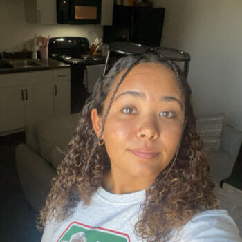 Babysitter in Hawthorne (California): Sarah