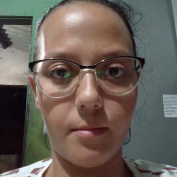 Babá em Várzea Grande: Jakelline