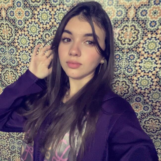 Babysitter in Brussels: Jihane