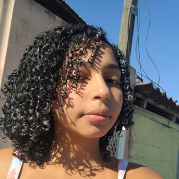 Babá em Colombo: Isabelly