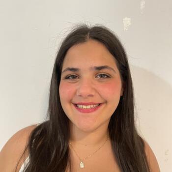 Babysitter in Coimbra: Shahd