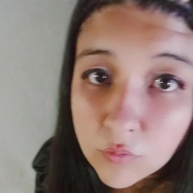 Babysitter in Rosario: Melanie diamela