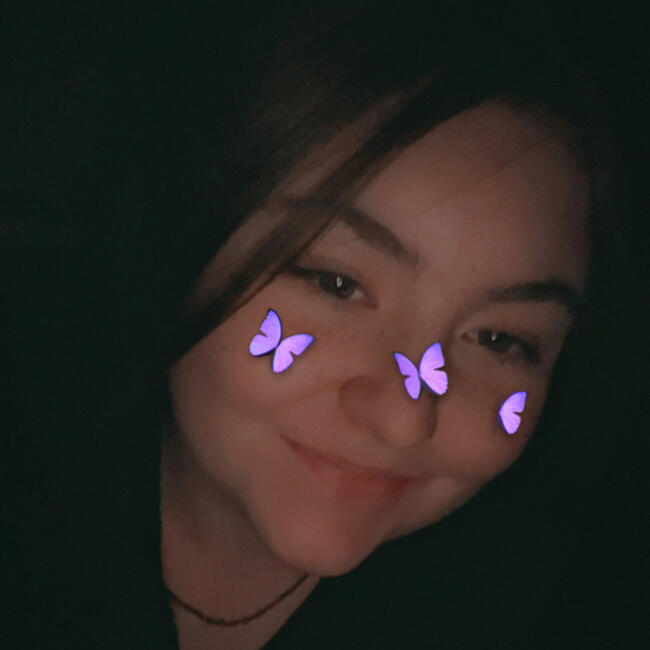 Babysitter in Bacchus Marsh: Indeya