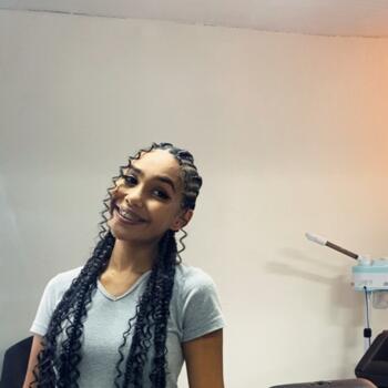 Babysitter in Colombo: Isabelli Victória