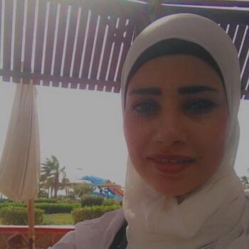 Babysitter in Giza: Maha