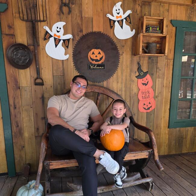 Babysitting job in Los Angeles: Erick