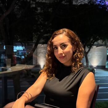 Babysitter in Heredia: Michelle