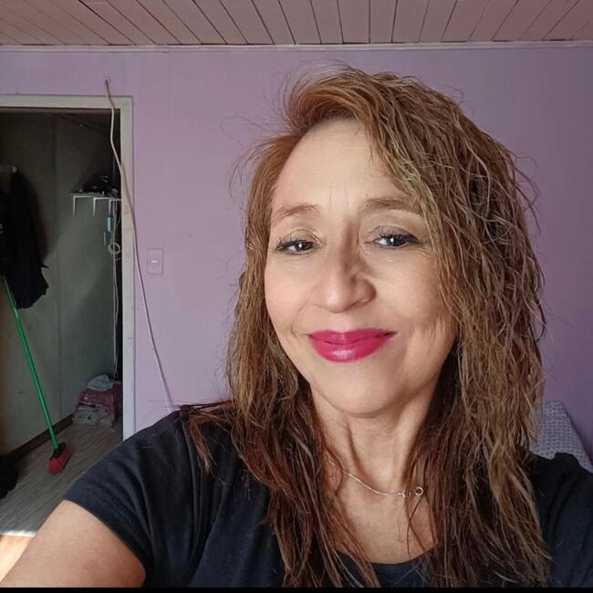 Babysitting job in Port Montt: Gabriela Pezo