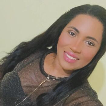 Emprego de babá em Linhares: emprego de babá Renata