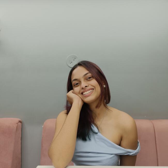 Babysitter in Mumbai: Shimae