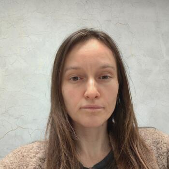 Lavoro per babysitter a Milano: lavoro per babysitter Kate