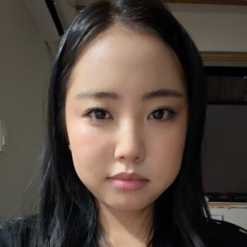 Babysitter in Seoul: Michidmaa