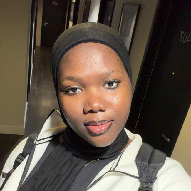 Babysitter in Newcastle upon Tyne: Adja mareme