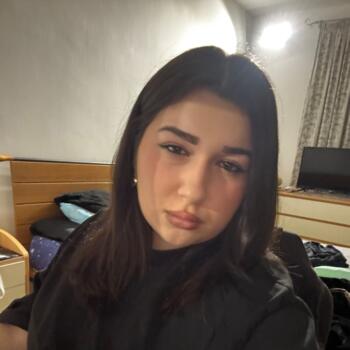 Babysitter a Roma: Raffaella