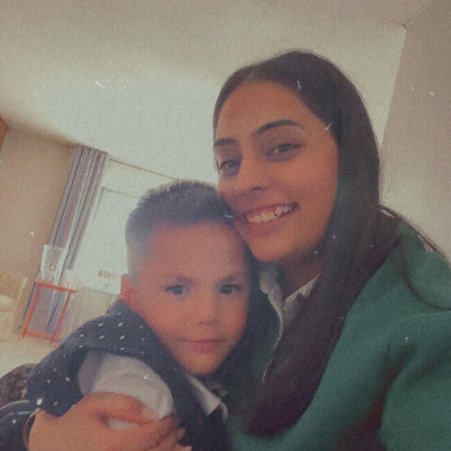 Baby-sitter in Surrey: Pawan