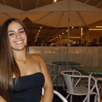 Babysitter in Cascais: Carolina