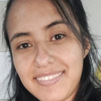 Babysitting job in Tunja: babysitting job Jennifer Daniela