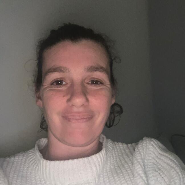 Babysitter in Gloucester: Hayley