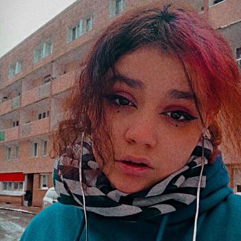 Baby-sitter in Dunkerque: Allisia