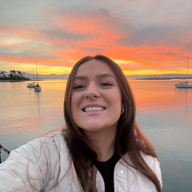 Babysitter in Richmond: Alexia