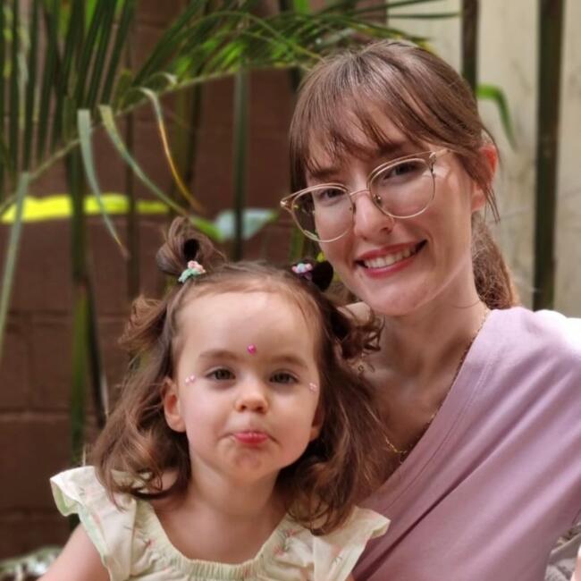 Emprego de babá em Itatiba: Flávia