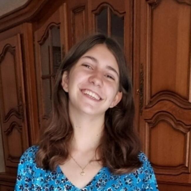 Babysitter in Nouvoitou: Enora