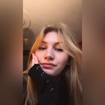 Nounou à Caix: Coralie