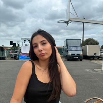 Babysitter Villenave-d'Ornon: Linda