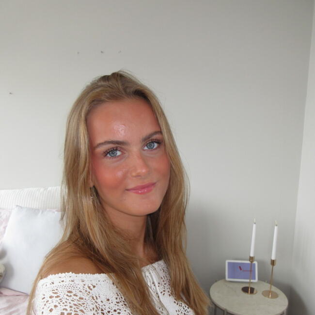 Babysitter in Innsbruck: Anna
