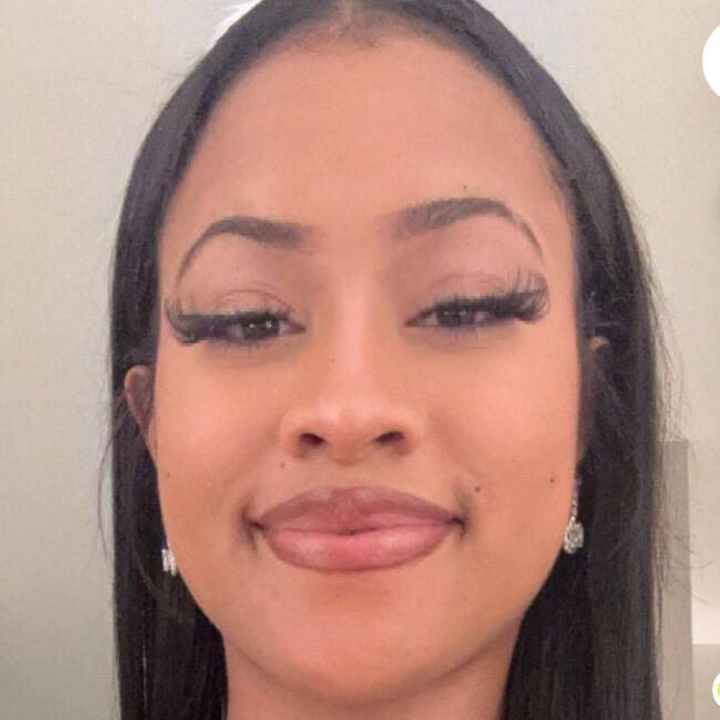 Babysitter in Happy Valley (Oregon): Yazmeen