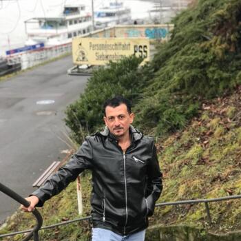 Babysitter Cacia: Fathy Elsonpati