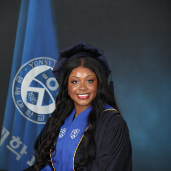 Sinchon (경기도)에 있는 베이비시터: Alana