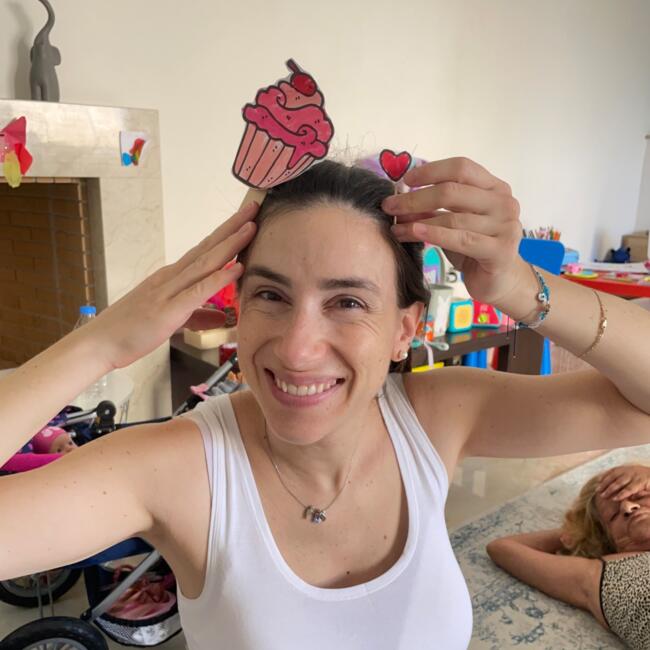 Δουλειά για babysitter στην περιοχή Ιαλυσός: Αφροδίτη