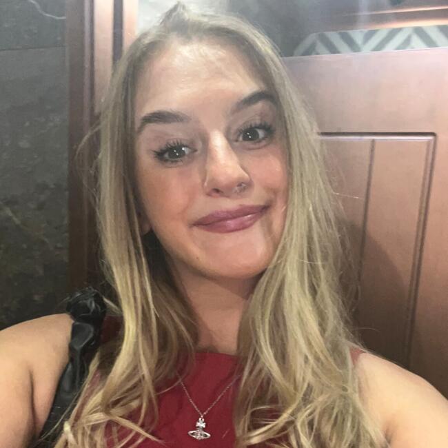 Babysitter in Sydney: Phoebe