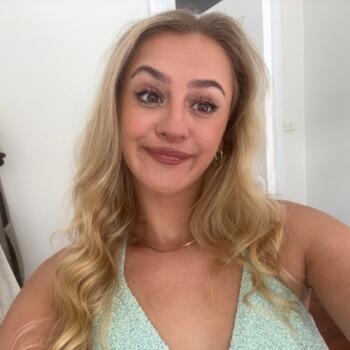 Babysitter Sydney: Phoebe