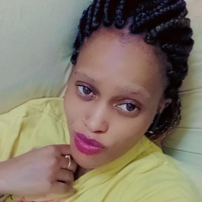 جليسة أطفال في الرياض: Susan wanjiru mbugua