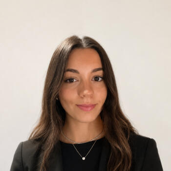 Babysitter in Gavà: Nora Carpio