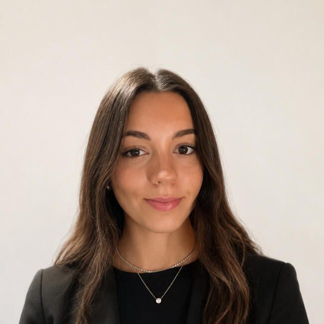 Babysitter in Gavà: Nora Carpio