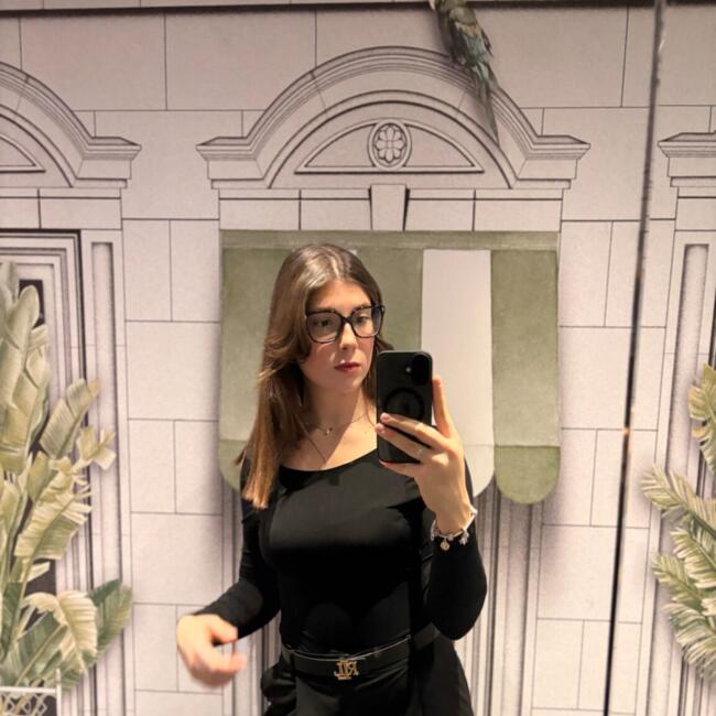 Babysitter in Collesalvetti: Alessia