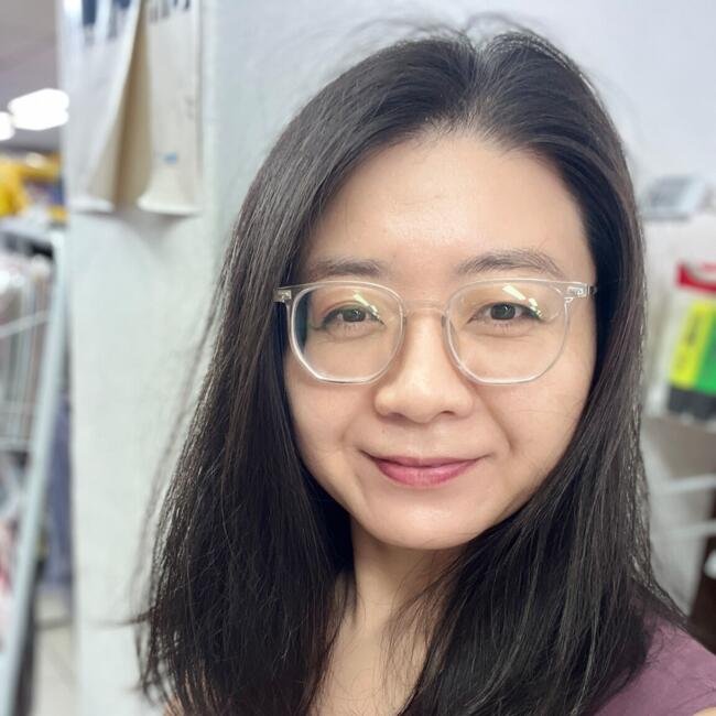 位于新加坡的临时保姆: 洪丽