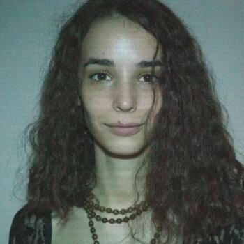 Babysitter in Sceaux: Julie