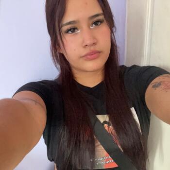 Niñera en San Miguel: Thiara martinez