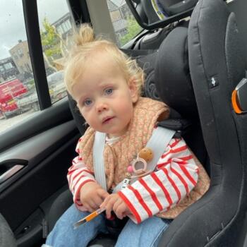 Babysitting job in Muiden: babysitting job Marije