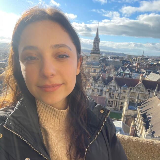 Babysitter στην περιοχή Έτερμπεεκ: Maya