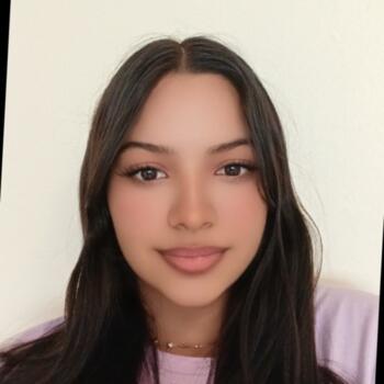 Babysitter in Medellín: Brenda Isella